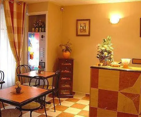 Beaunier Hotel 2*